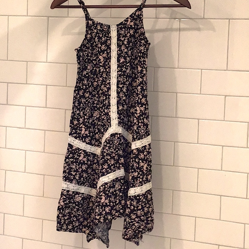 Selling: a dress.